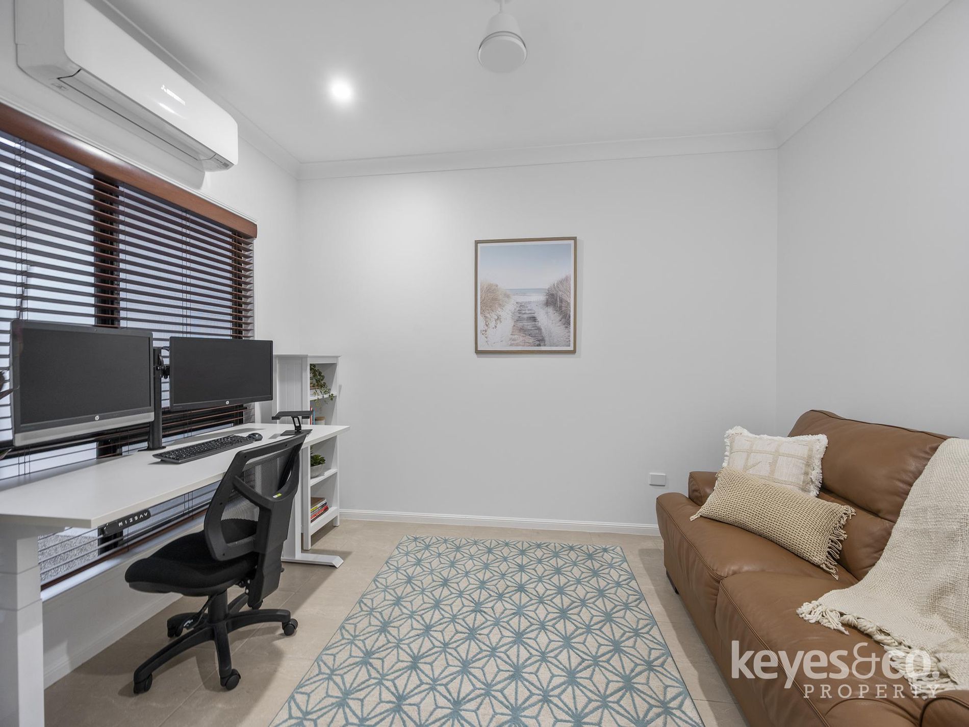 88 River Boulevard, Idalia