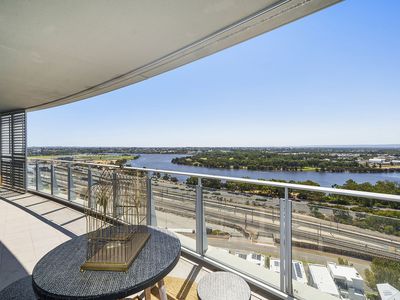1806 / 96 Bow River Crescent, Burswood