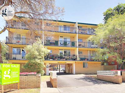 5 / 4 Bank Street, Meadowbank