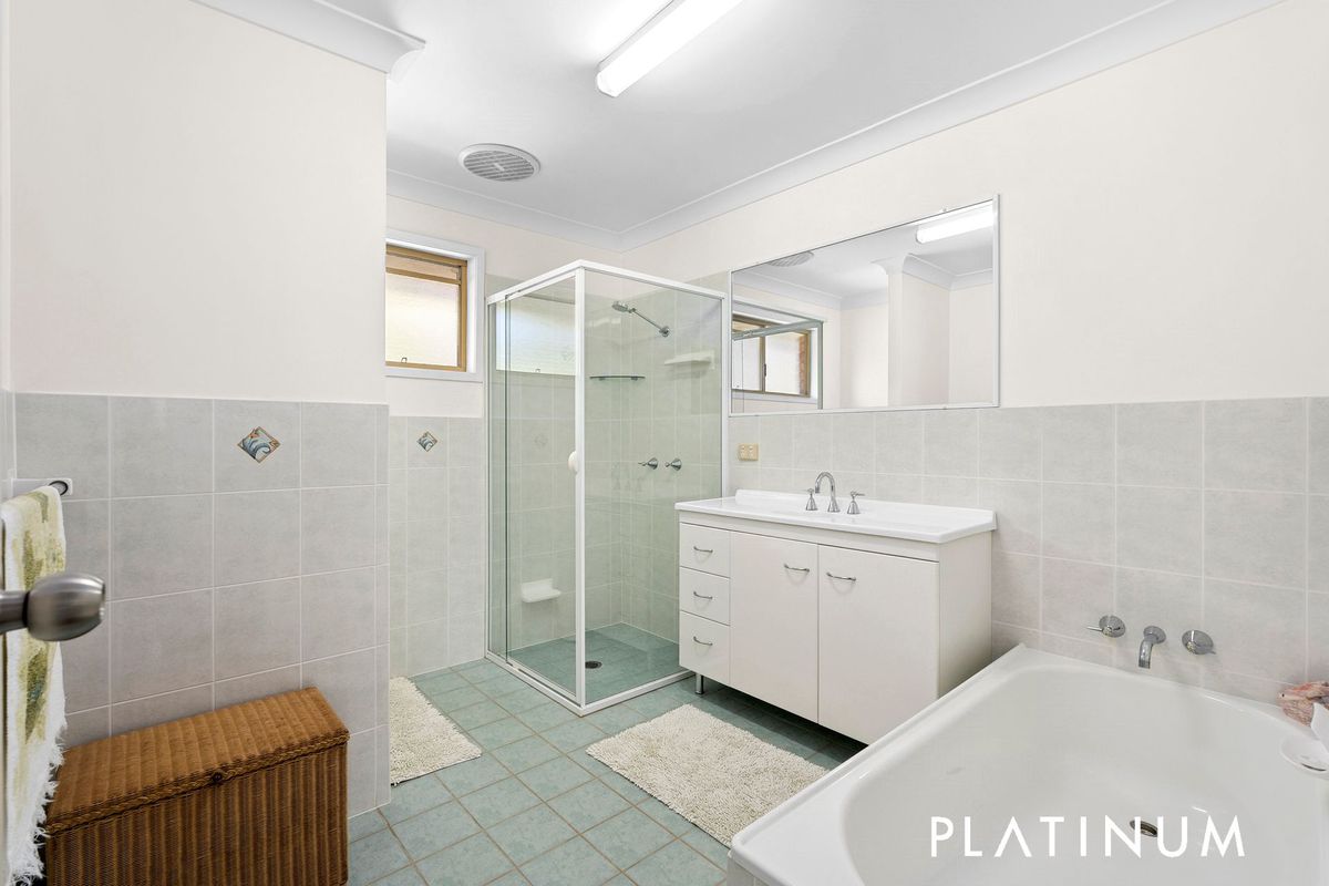 4 Biby Place, Banora Point