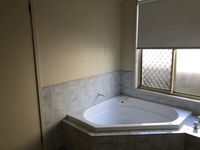 142 Bordeaux Street, Eight Mile Plains