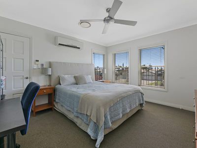 11 Antigua Way, Clear Island Waters