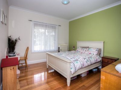 1 Roxanne Court, Woodend