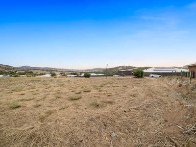 40 Tomkins Bend, Nunile