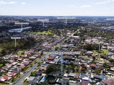 5 Leonard Place, Bonnyrigg