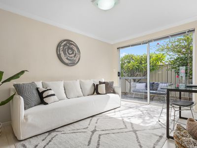 1B Bowra Avenue, Woodlands