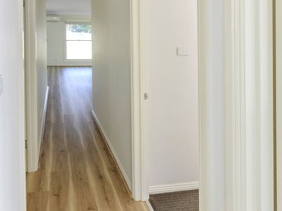 5 McIvor Street, Heathcote