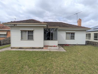 2 Murchison Court, Herne Hill