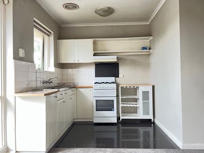 9 / 1555 High Street, Glen Iris