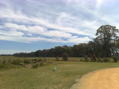 363 Stapledons Road, Horsham