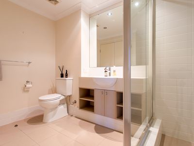 1 / 18 Wellington Street, East Perth