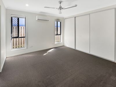 27 O'Reilly Drive, Coomera