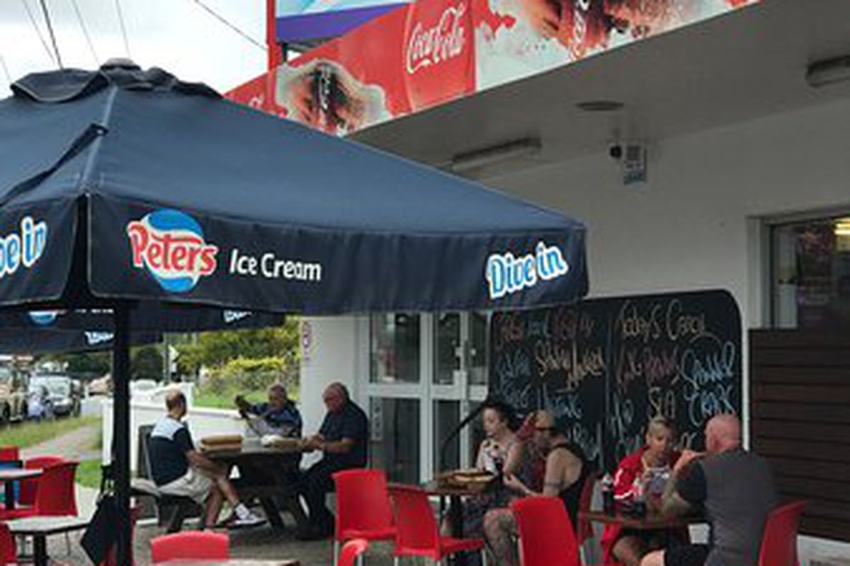 4 / 100 Kennedy Drive, Tweed Heads