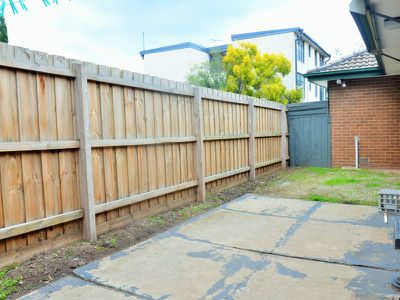 6 / 15 Bulla Road, Essendon North