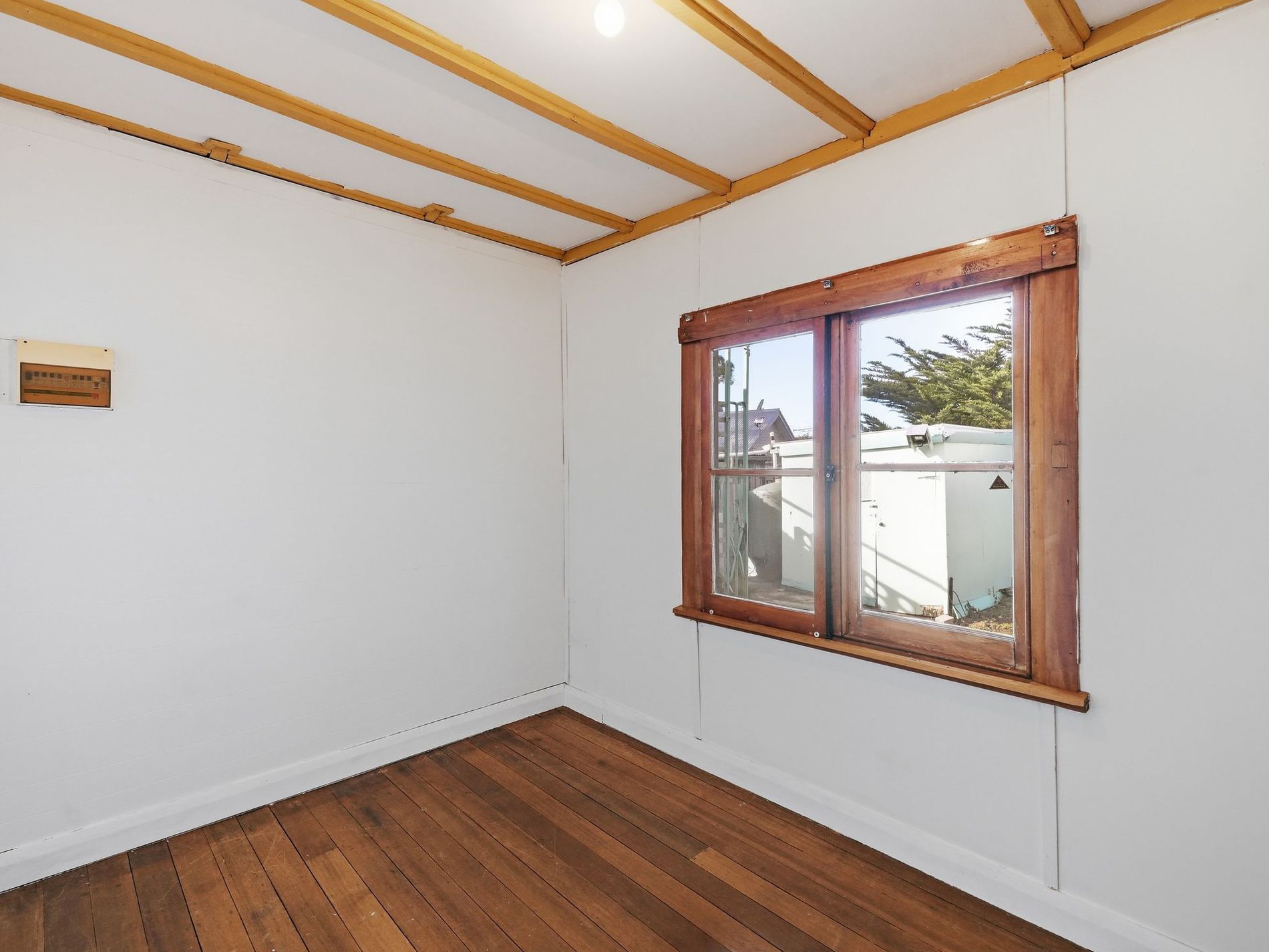 17 Erle Street, Carlton River