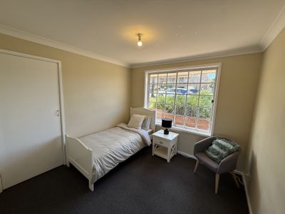 25 WOODBRY CRESCENT, Oxley Vale