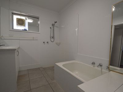 16 Barrow Place, South Hedland