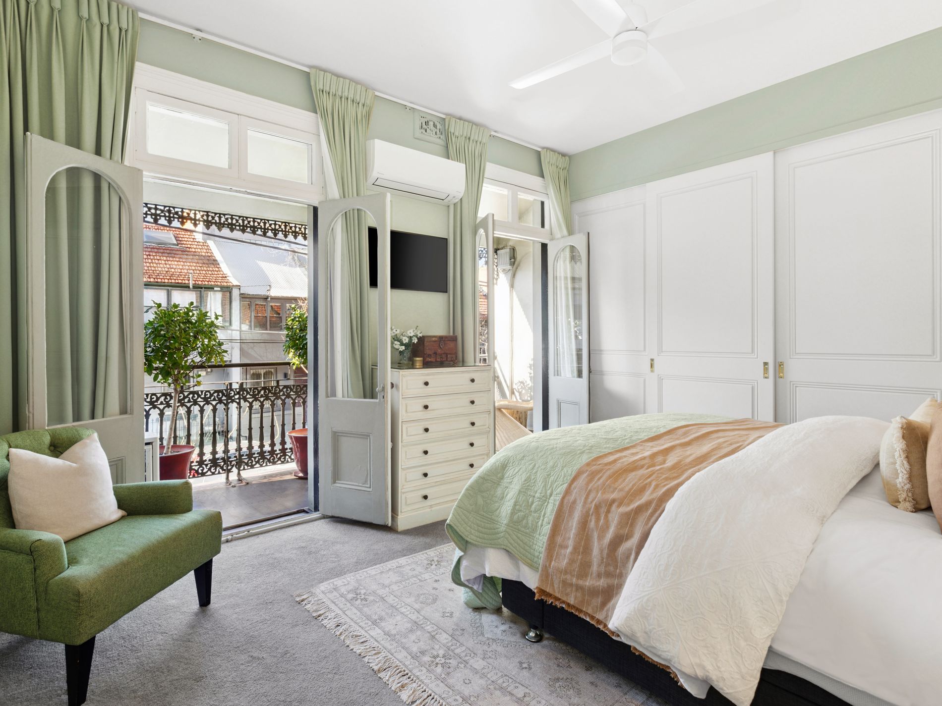 211 Commonwealth Street, Surry Hills