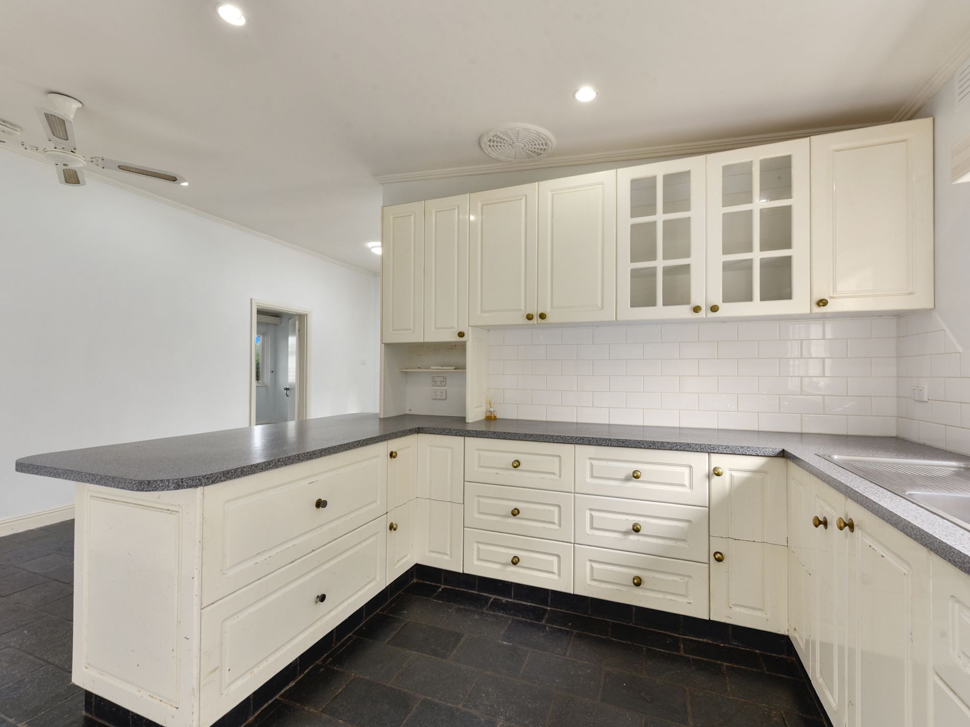 1 Degaris Street, Millicent