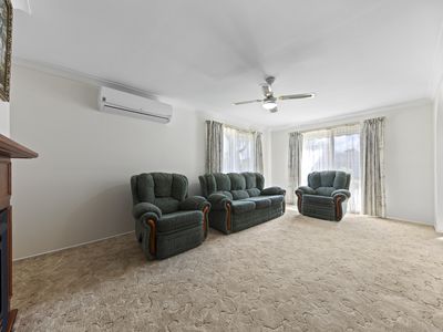 12 Lorraine Court, Pakenham