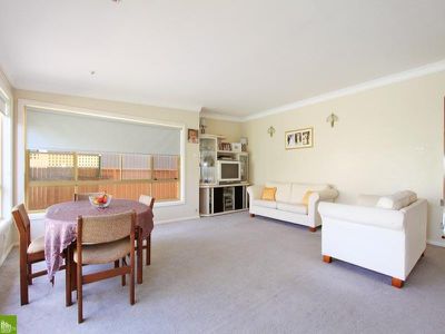 42 Donald  St, Fairy Meadow