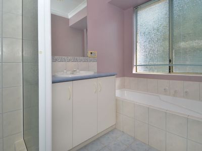 12B Downey Way, Hannans