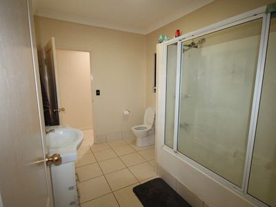 195 WEIR ROAD, Charters Towers City