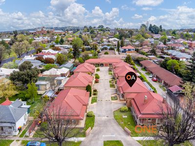 2 / 84 Lambert Street, Bathurst