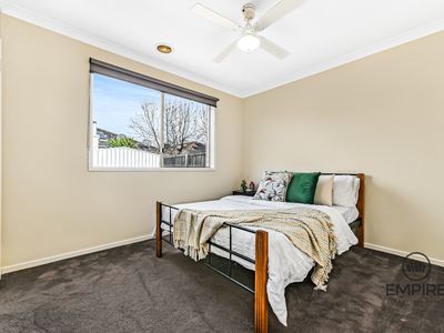 39 Waterbury Street, Cranbourne