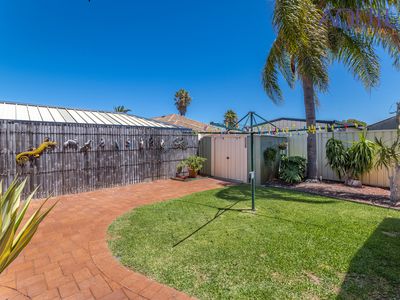 21 Bluefields Parkway, Port Kennedy