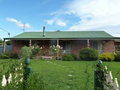 27 Kilmore Road, Heathcote
