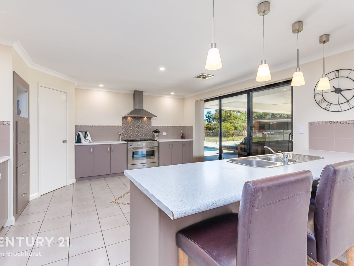26 Jersey Road, Oakford