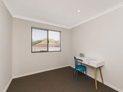 4 / 22 Jugan Street, Mount Hawthorn