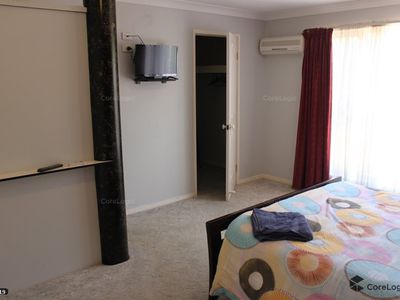 1 Chelmsford Place, Parkwood