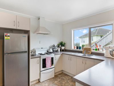 78-80 Waihora Crescent, Waitangirua