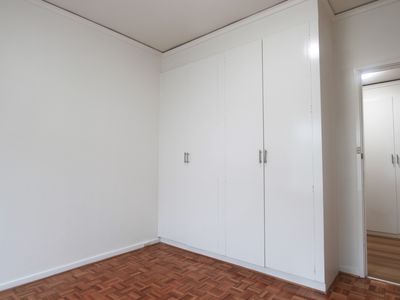 1 / 6 John Street, Elwood