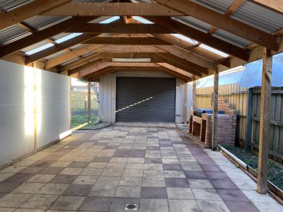 16 Silvereye Crescent, Werribee