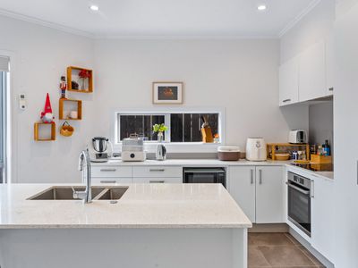 33 Kanuka Road, Hobsonville