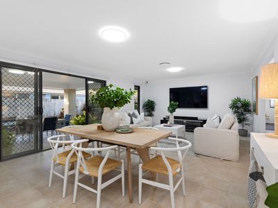 99 Gordon Crescent, Wakerley