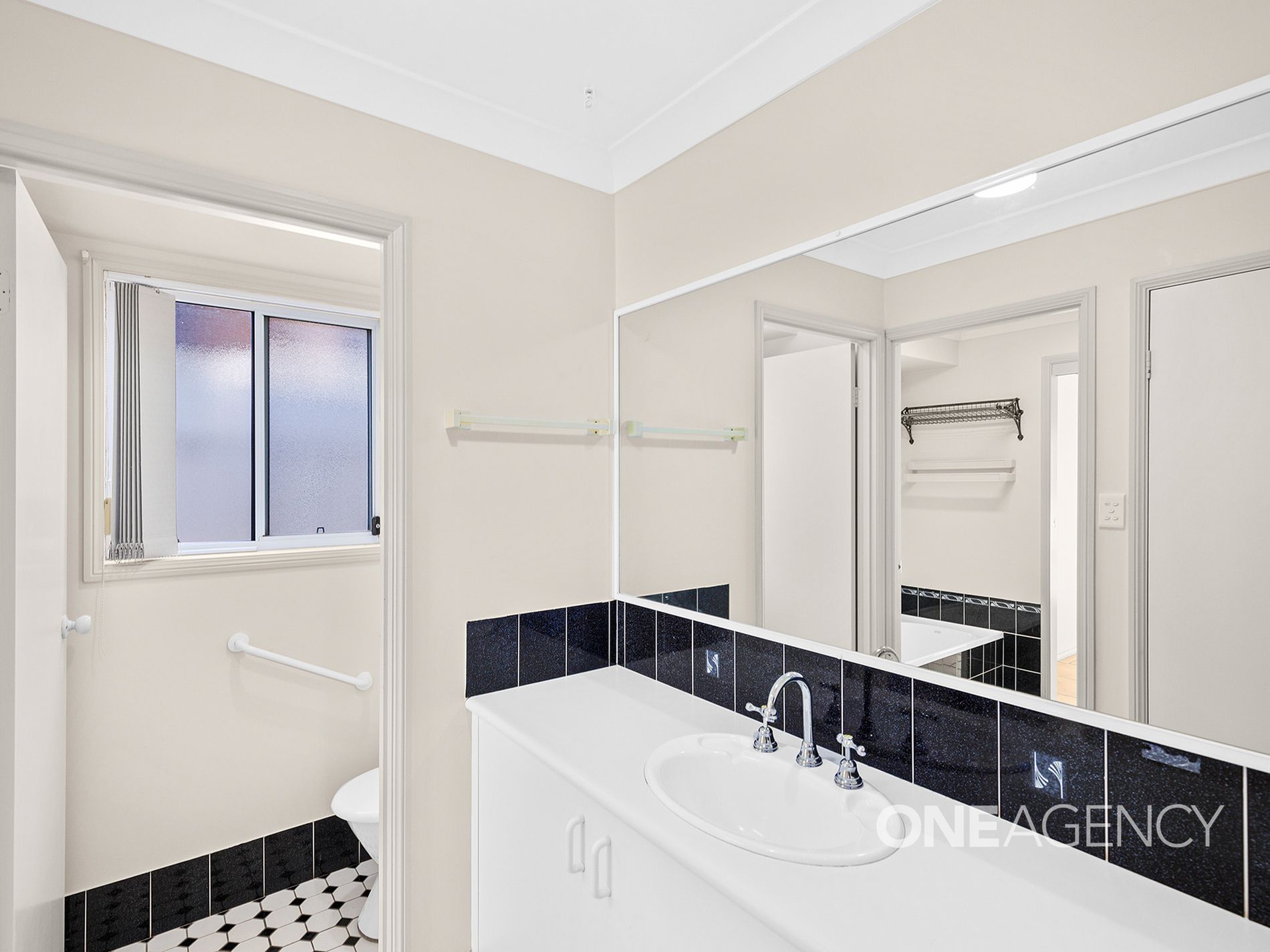 66 Burdekin Drive, Albion Park