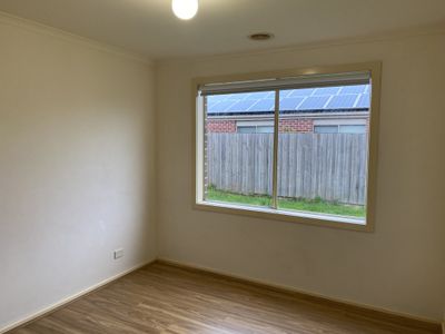 5 Barmera Way, Truganina