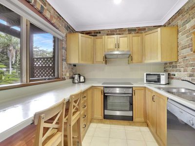 2 / 2 Bowral Street, Hawks Nest