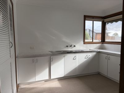 120 Heyers Road, Grovedale