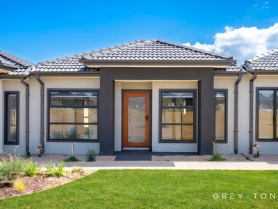 26 Pine Cone Walk, Fraser Rise