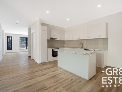 2a & 2b Evelyne Avenue, Cranbourne