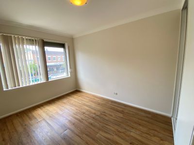 1 / 235 Belmore Road, Riverwood