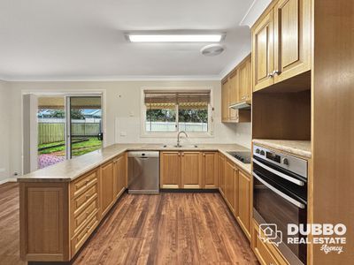 26 Eden Park Avenue, Dubbo
