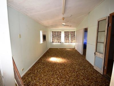 123 Kingfisher Street, Longreach