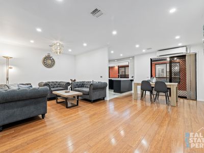 18 Linmac Drive, Hampton Park