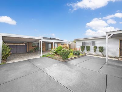 2 Saddington Avenue, Hoppers Crossing